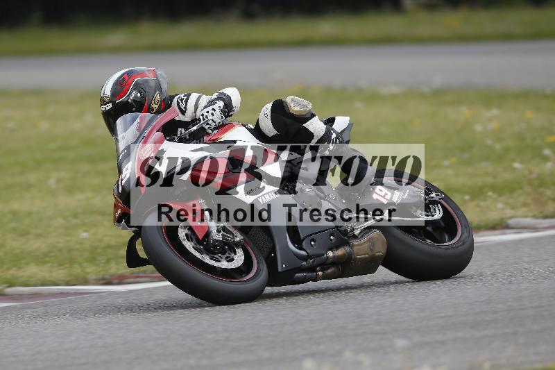 /09 19.04.2026  Caremotion get faster ADR/Gruppe rot/19